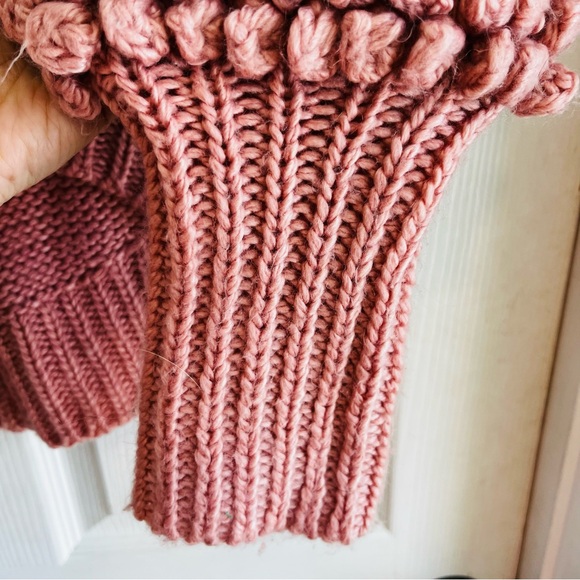 C/MEO Collective Blush Pink Turtleneck Sweater Small - Picture 11 of 13